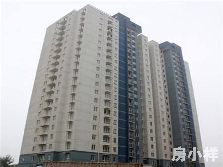 影響小產權房價格的主要原因是什么？