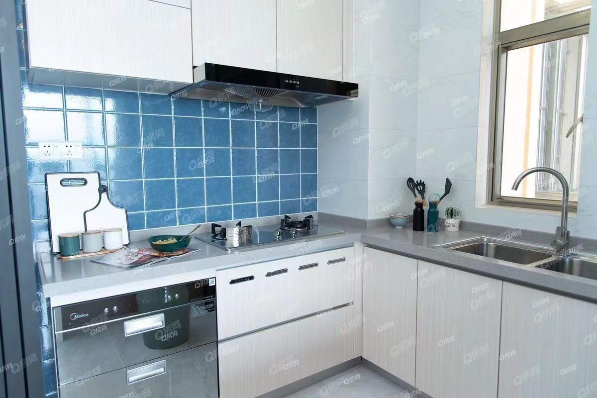 駿豪名居，鈺海山悅城-均價10000元/平