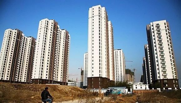 簽訂回遷房買賣協(xié)議時(shí)