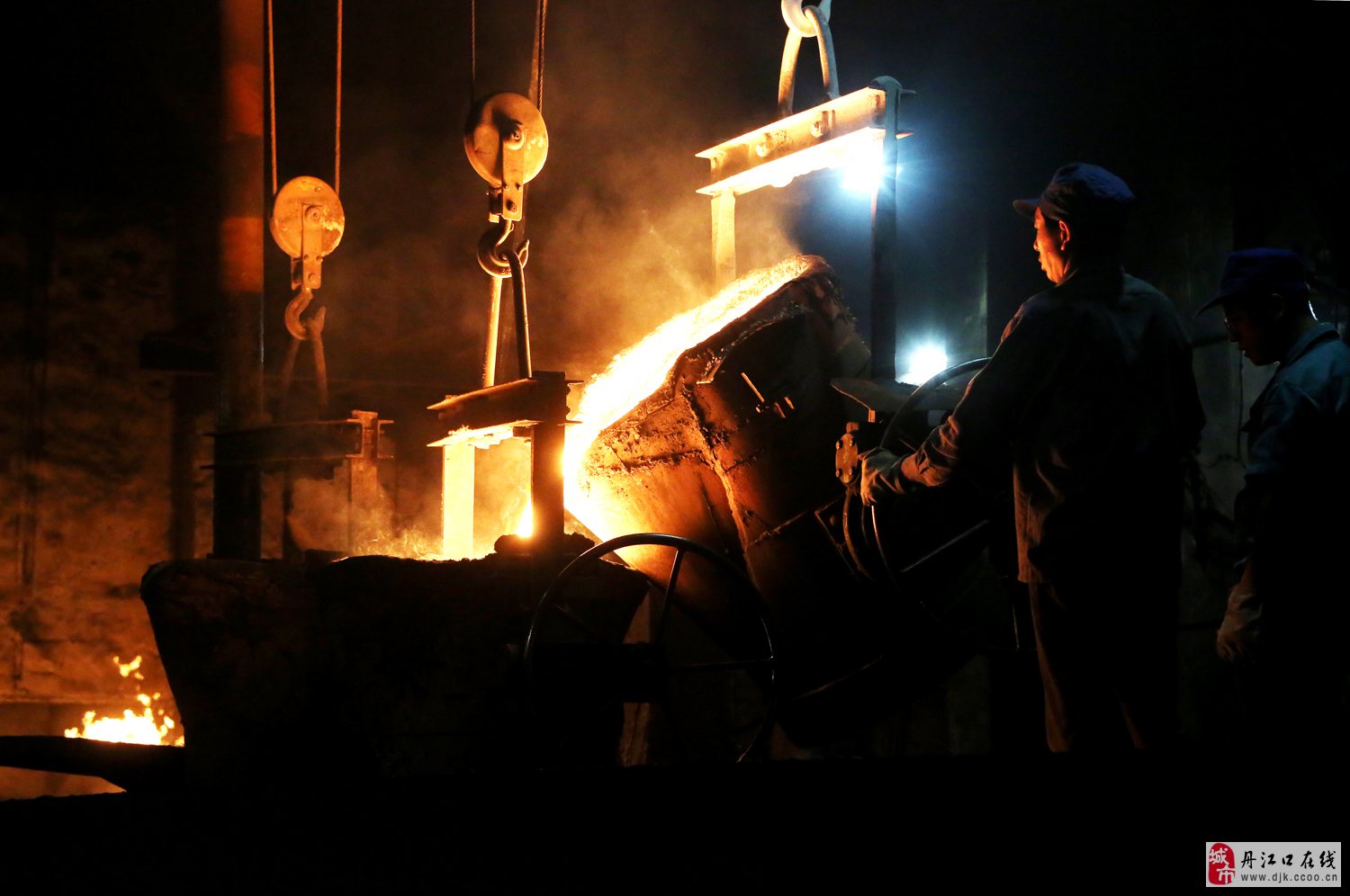 包括回遷房小區以及周邊的城市道路已修好