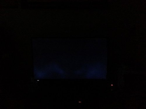 而其中一個社區的三棟回遷樓一直沒有供電