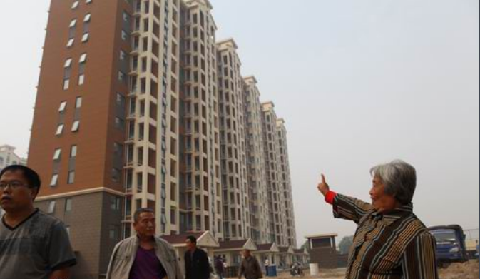 一種是回遷人已經有了房屋證