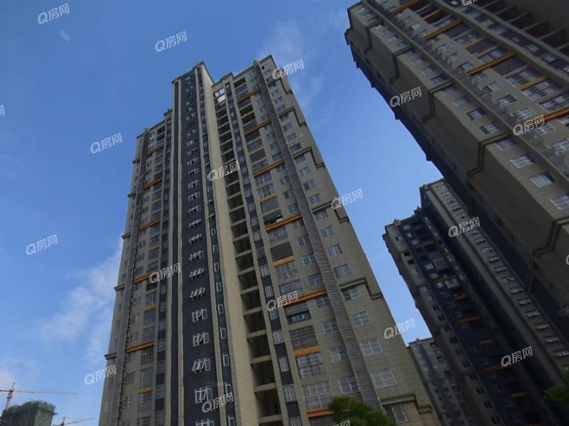 濱湖另一個(gè)成交比較多的回遷房是濱湖欣園