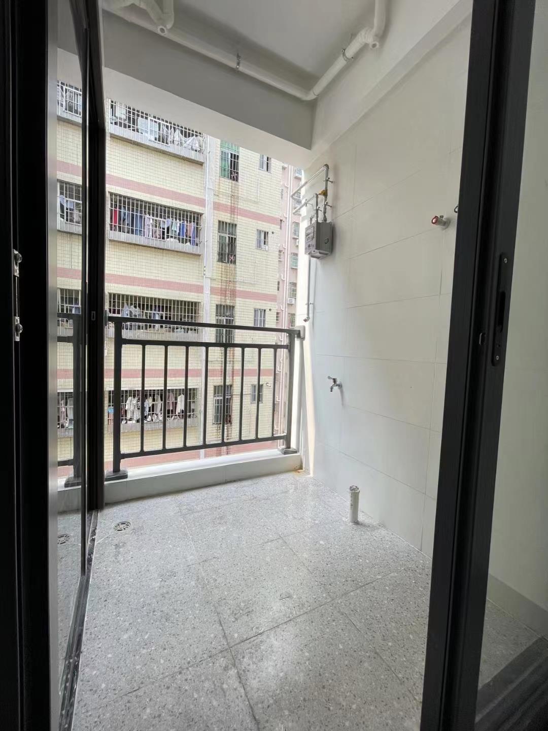 龍華大浪豪庭居